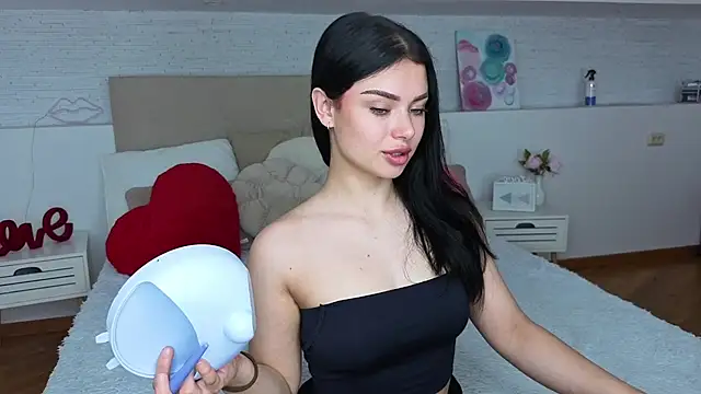 Snapshot of Silena_sky chatting on May 28, 2026, 6:32 am Silena sky online show from May 28, 2026, 6:32 am