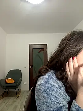 Angela swet online show from April 28, 2026, 2:21 pm