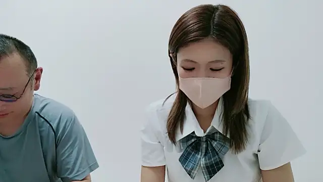 Nanase-Hina online show from February 11, 2026, 1:00 pm