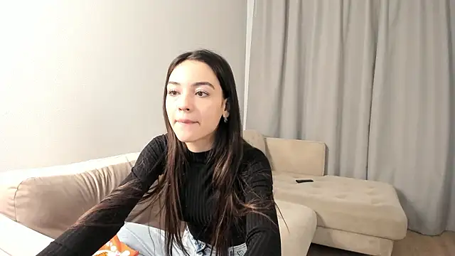 TreasaCrebs online show from February 3, 2026, 6:46 pm