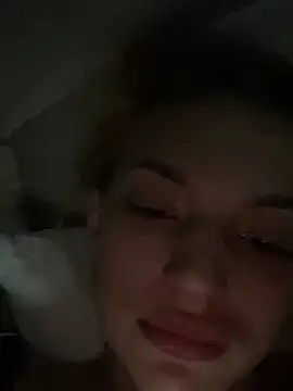 Snapshot of SashaPri chatting on April 2, 2026, 11:00 pm SashaPri online show from April 2, 2026, 11:00 pm