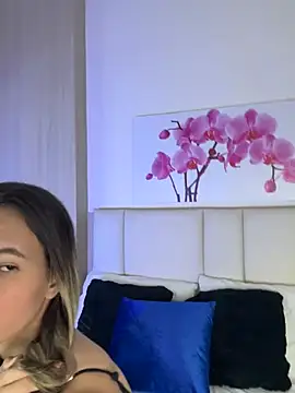 JuliaColemann online show from June 23, 2026, 12:03 pm