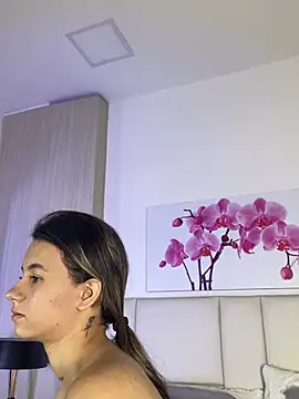 JuliaColemann online show from July 26, 2026, 11:50 am