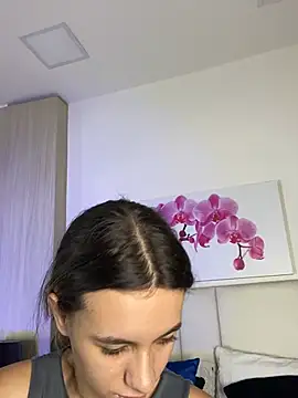 JuliaColemann online show from July 18, 2026, 11:52 am
