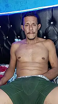 Snapshot of juanmaur22 chatting on February 22, 2026, 9:49 pm juanmaur22 online show from February 22, 2026, 9:49 pm