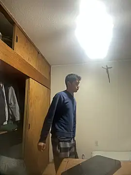 Snapshot of Jleonardolr chatting on January 18, 2026, 1:14 pm Jleonardolr online show from January 18, 2026, 1:14 pm