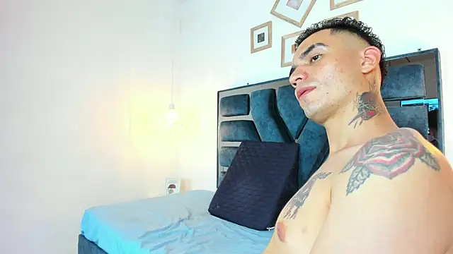 Snapshot of Irina_and_Max chatting on May 23, 2026, 7:46 pm Irina and Max online show from May 23, 2026, 7:46 pm