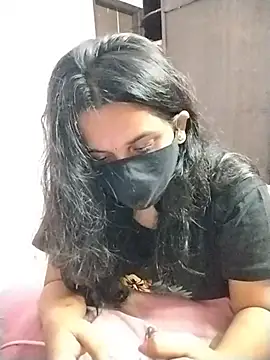 ZyphiaLive online show from June 13, 2026, 5:22 pm