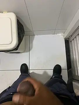 Snapshot of hudson19cm chatting on March 3, 2026, 10:39 pm hudson19cm online show from March 3, 2026, 10:39 pm