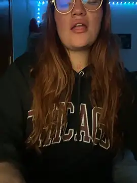 Snapshot of Vixroy7 chatting on March 8, 2026, 10:07 am Vixroy7 online show from March 8, 2026, 10:07 am