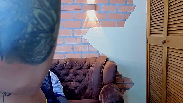 Snapshot of mister_eithan chatting on March 13, 2026, 2:49 am mister eithan online show from March 13, 2026, 2:49 am