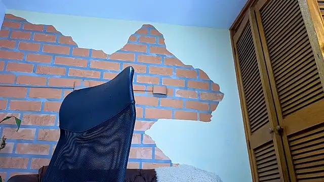 Snapshot of mister_eithan chatting on February 18, 2026, 2:31 am mister eithan online show from February 18, 2026, 2:31 am