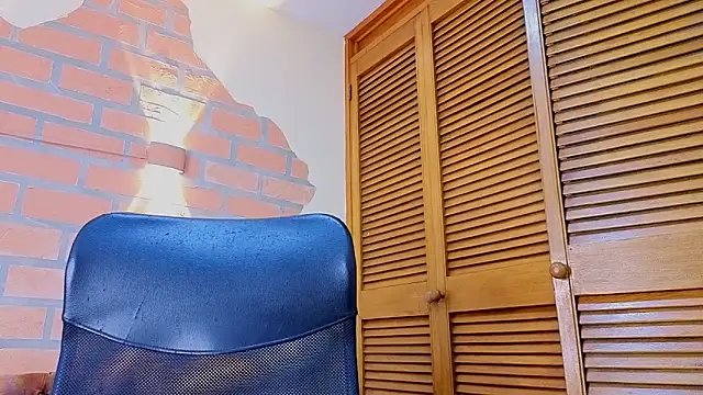 Snapshot of mister_eithan chatting on March 16, 2026, 2:41 am mister eithan online show from March 16, 2026, 2:41 am