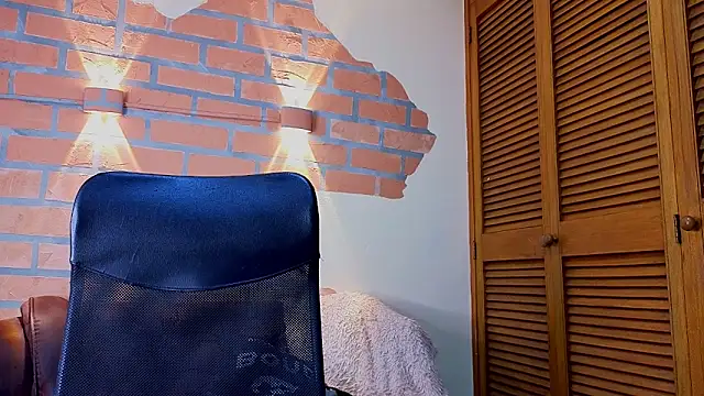 Snapshot of mister_eithan chatting on March 21, 2026, 1:40 am mister eithan online show from March 21, 2026, 1:40 am