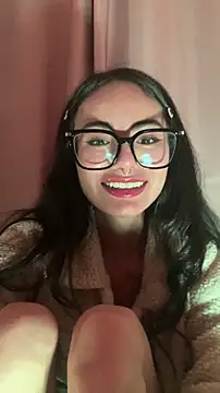 Snapshot of _Lucycherry chatting on June 20, 2026, 4:39 am Lucycherry online show from June 20, 2026, 4:39 am
