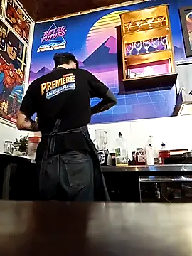 blackninja66 online show from May 7, 2026, 2:38 am