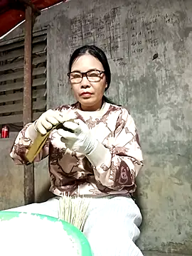 Snapshot of Nuna_689 chatting on February 12, 2026, 8:14 am Nuna 689 online show from February 12, 2026, 8:14 am