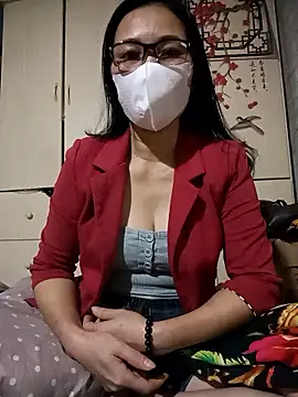 Snapshot of Nuna_689 chatting on January 18, 2026, 2:31 pm Nuna 689 online show from January 18, 2026, 2:31 pm