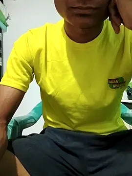 Snapshot of its_rising_star chatting on February 6, 2026, 8:27 pm its rising star online show from February 6, 2026, 8:27 pm