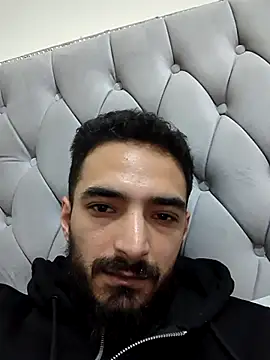 Snapshot of SnoopyApso chatting on February 13, 2026, 10:10 pm SnoopyApso online show from February 13, 2026, 10:10 pm