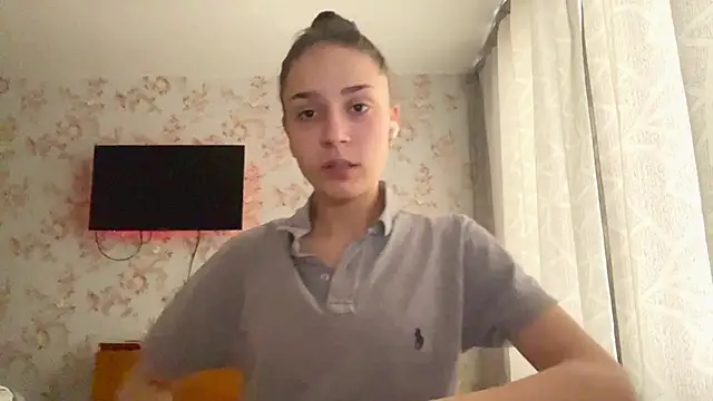 Snapshot of PagedLard chatting on February 20, 2026, 7:32 am PagedLard online show from February 20, 2026, 7:32 am