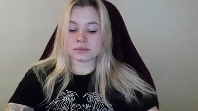 Lulu Di online show from February 8, 2026, 12:52 am