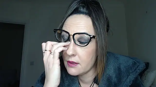 Snapshot of PsychicDominatrix chatting on February 9, 2026, 4:16 pm PsychicDominatrix online show from February 9, 2026, 4:16 pm