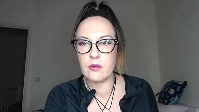 Snapshot of PsychicDominatrix chatting on February 10, 2026, 8:30 pm PsychicDominatrix online show from February 10, 2026, 8:30 pm