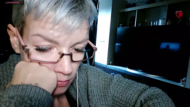 Alice 69 Sochi online show from February 16, 2026, 10:58 am