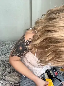 misapolii online show from February 5, 2026, 9:49 am