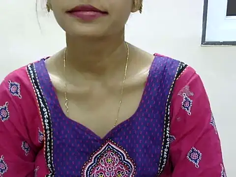 Snapshot of Kulsum_S chatting on May 15, 2026, 1:09 pm Kulsum S online show from May 15, 2026, 1:09 pm