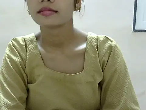 Snapshot of Kulsum_S chatting on June 20, 2026, 1:27 pm Kulsum S online show from June 20, 2026, 1:27 pm