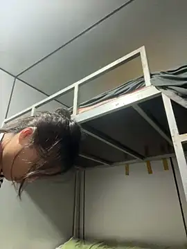 Lyn-be99 online show from March 10, 2026, 2:37 am