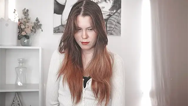 MarnieWootan online show from March 12, 2026, 4:18 am