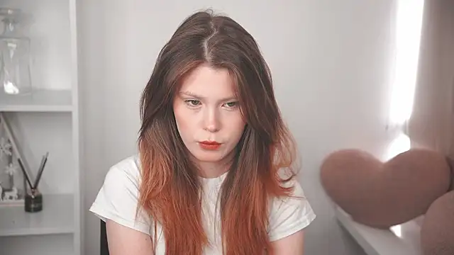 MarnieWootan online show from March 13, 2026, 4:17 am