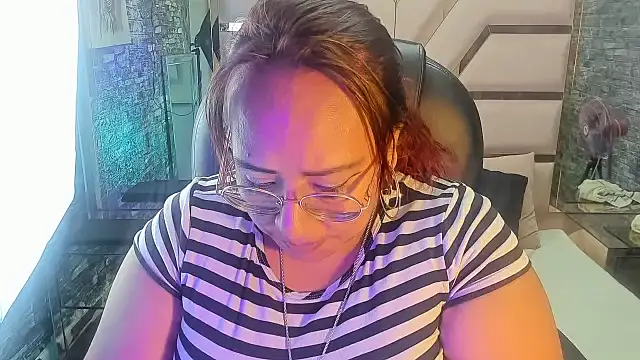 Shara Oz online show from March 2, 2026, 8:21 am