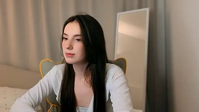 ssandralovin online show from February 26, 2026, 7:47 pm