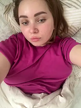 lika202623 online show from February 3, 2026, 12:43 pm