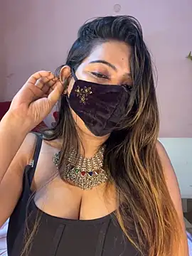 Snapshot of Samaira_Juicy143 chatting on May 4, 2026, 6:11 pm Samaira Juicy143 online show from May 4, 2026, 6:11 pm