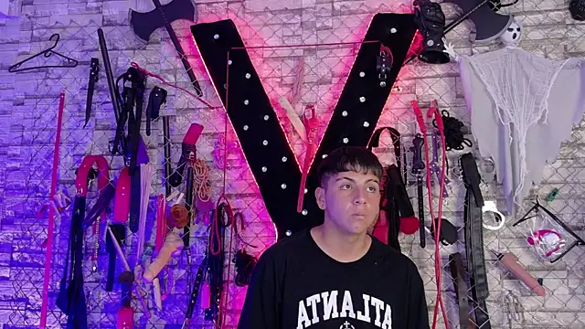 Arion and Velvet bdsm online show from May 19, 2026, 8:05 pm