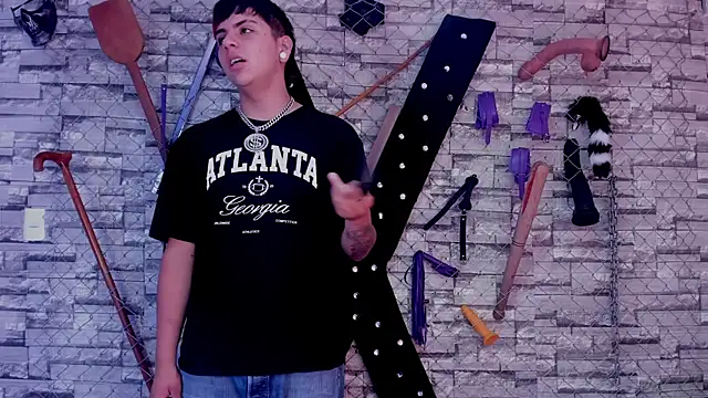 BabyVelvet bdsm online show from February 4, 2026, 1:39 pm