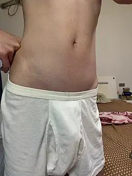 llkiki online show from June 14, 2026, 4:57 am