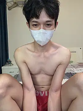 Snapshot of llkiki chatting on July 19, 2026, 4:21 am llkiki online show from July 19, 2026, 4:21 am