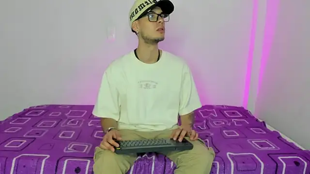 Vlad  night online show from February 12, 2026, 12:05 pm