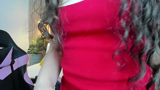 Snapshot of valeryn__rosse chatting on July 15, 2026, 7:43 pm valeryn rosse online show from July 15, 2026, 7:43 pm