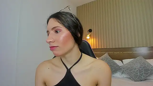 Snapshot of valeryn__rosse chatting on July 30, 2026, 11:48 pm valeryn rosse online show from July 30, 2026, 11:48 pm