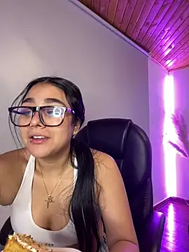 Violetta pinkk1 online show from March 6, 2026, 12:16 am