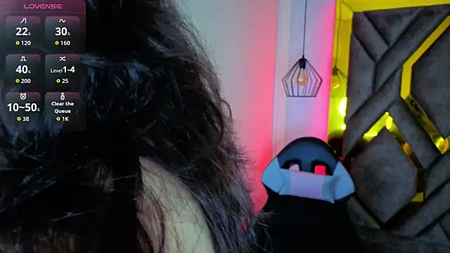 Luvienne online show from March 22, 2026, 7:26 pm