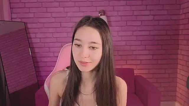 Nicole Brownie online show from April 22, 2026, 1:12 am