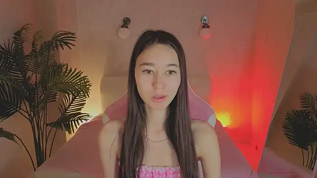Snapshot of Nicole_Brownie chatting on June 4, 2026, 12:48 am Nicole Brownie online show from June 4, 2026, 12:48 am
